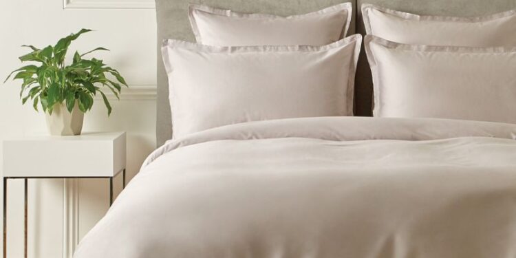 luxury bedding UK